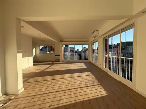 Departamento en Venta de 5 ambientes