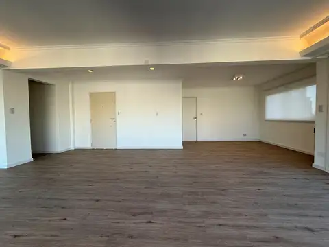 Departamento en Venta de 4 dormitorios
