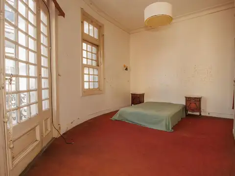 Venta Departamento 5 Ambientes Al Frente - CABA