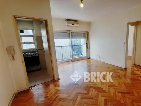 SUIPACHA Y AV. CORDOBA - T/AL CONTRAFRENTE V/ABIERTA TODO SOL APTO PROFESIONAL