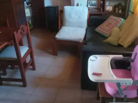 Casa 3 ambientes con 2 baños