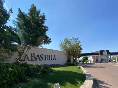 Venta terreno b privado la bastilla