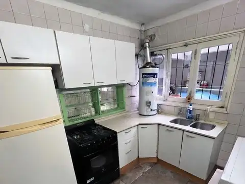 Casa 7 ambientes con 3 baños