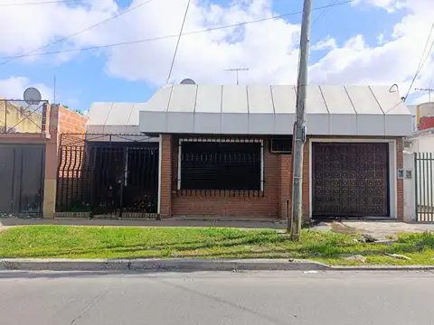 OPORTUNIDAD VENTA CASA 4 AMBIENTES LA TABLADA COCH