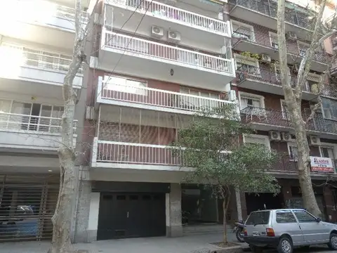 Deptartamento C/2Patios Gurruchaga al 2100