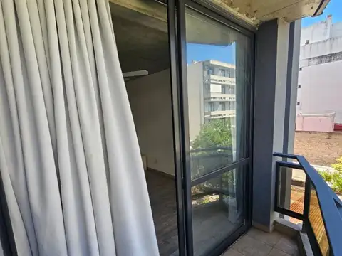 Presidente Roca 1800, Piso 4