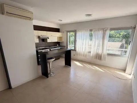 Departamento en Alquiler de Monoambiente