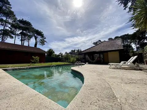Casa en Venta de 4 dormitorios