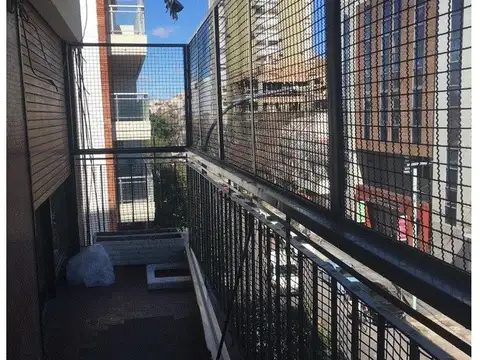 Sanabria 3200, Piso 3