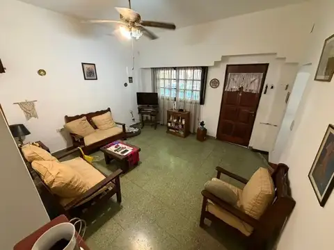 Depto Tipo Casa en Venta de 4 ambientes