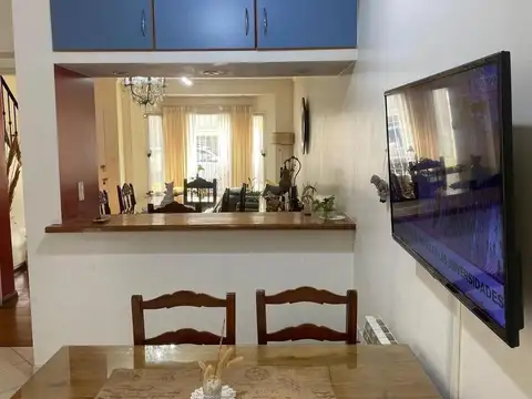 Depto Tipo Casa en Venta con 1 cocheras