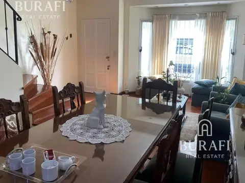 Depto Tipo Casa en Venta de 5 ambientes