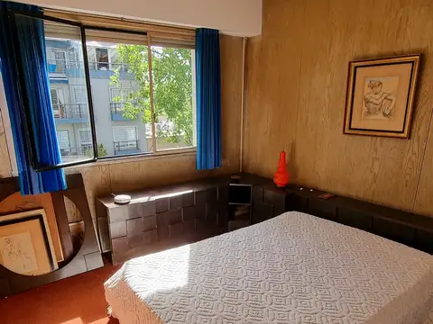 Depto Tipo Casa 2 ambientes con 1 baño