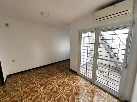 CASA PH EN VENTA EN PARQUE BATLLE 2 DORM
