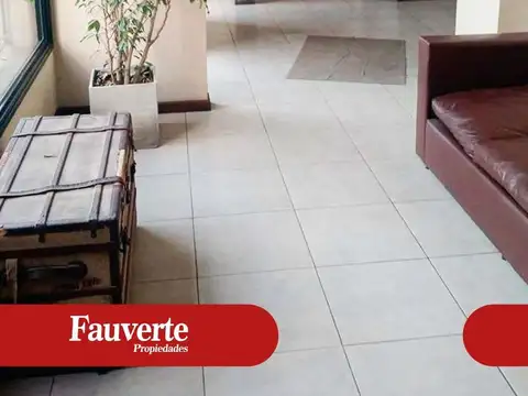 Emilio Mitre 1051 , Piso 1