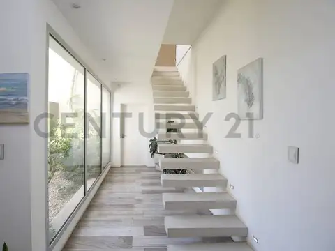 459 entre 11 y 13  Barrio El Quimilar , Piso 0