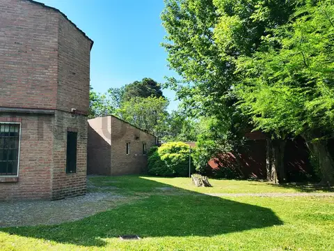 De la doma 1750 , Piso 0