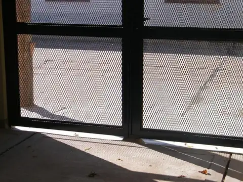 Depto Tipo Casa en Alquiler de 2 dormitorios