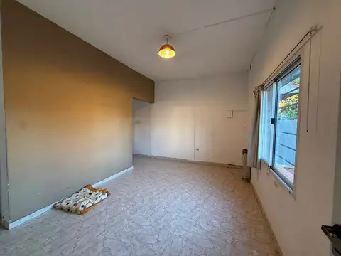 Depto Tipo Casa en Alquiler de 3 ambientes