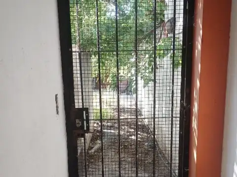 Depto Tipo Casa en Venta al Sureste