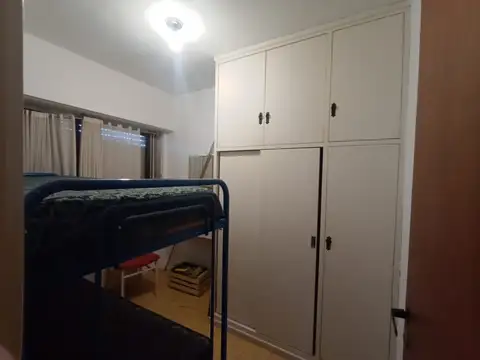 DEPARTAMENTO DE 3 AMBIENTES(Apto 4/5 Personas)PISO:3 DPTO:I