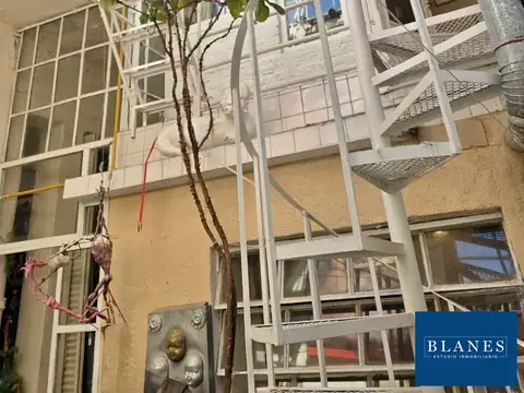 Depto Tipo Casa 3 ambientes con 2 baños