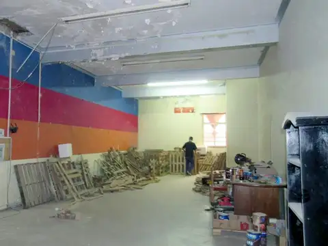 Local en venta en La Plata