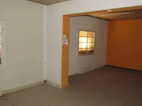 Local en Venta 30 años