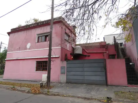 Depto Tipo Casa en Venta de 4 ambientes
