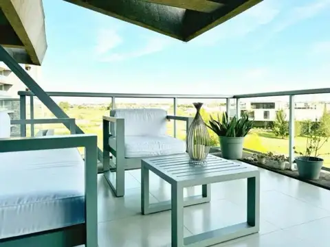 Departamento en Alquiler con 1 cocheras