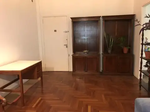 Depto Tipo Casa 2 ambientes con 1 baño