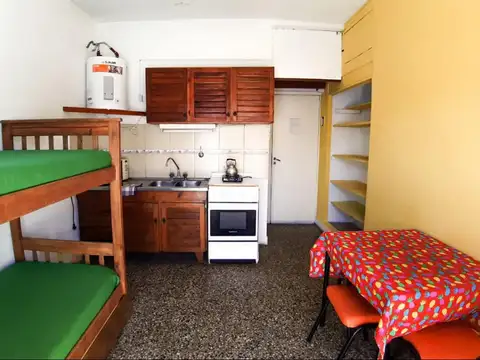 Depto Tipo Casa en Venta de 4 ambientes