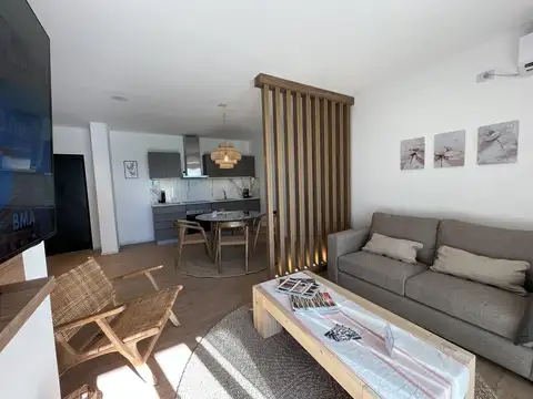 Venta departamento 2 ambientes con balcon y parrilla - Remeros Brickell