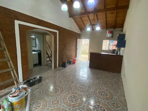 Casa 3 ambientes con 1 baño