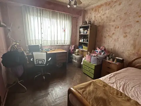 Departamento 5 ambientes con 2 baños