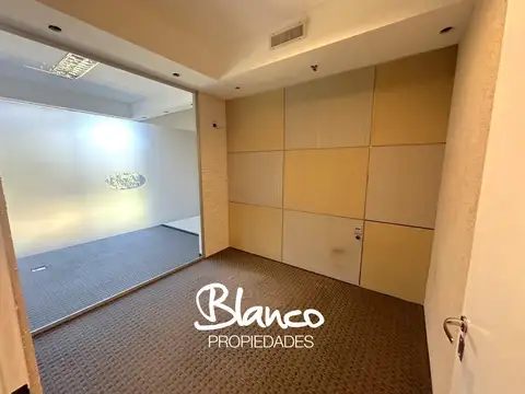 Oficina en Venta 15 años