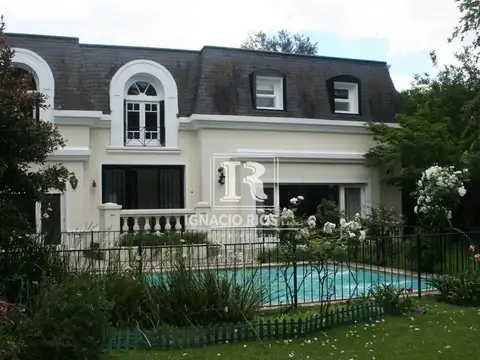 Casa en Alquiler Temporal en Santa Rita, USD 3.600
