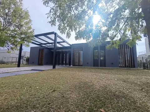 VENTA CASA ESTRENAR HARAS SANTA MARIA MOLINO SUR