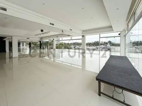 Marinas Golf club 5200, Piso 7