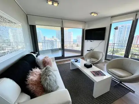 Venta departamento 3 ambientes c/ vista al mar - Punta del Este