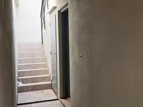 Depto Tipo Casa en Venta de Monoambiente