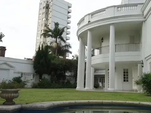 Casa 6 ambientes con 4 baños