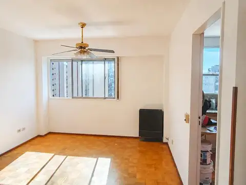 Departamento de 2 ambientes en centro de Quilmes muy luminoso venta