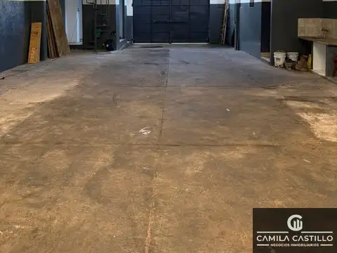 Galpón en alquiler de 260m2 ubicado en Parque Chacabuco