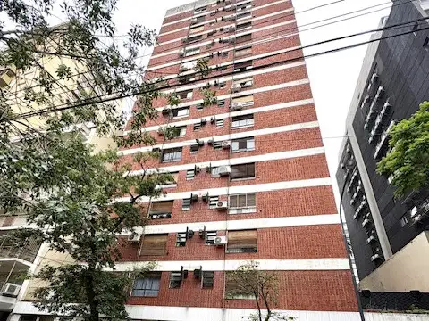 2 AMBIENETS CON BALCON