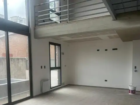 Departamento en Alquiler con 2 cocheras