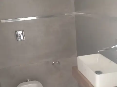 Piso a estrenar de 3 amb con cochera