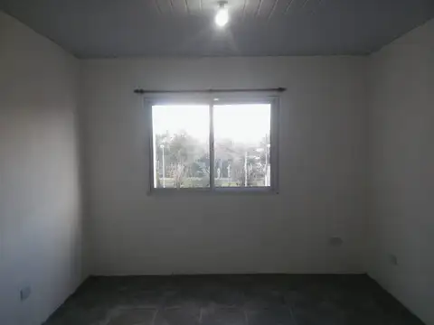 Casa en Venta con 4 cocheras