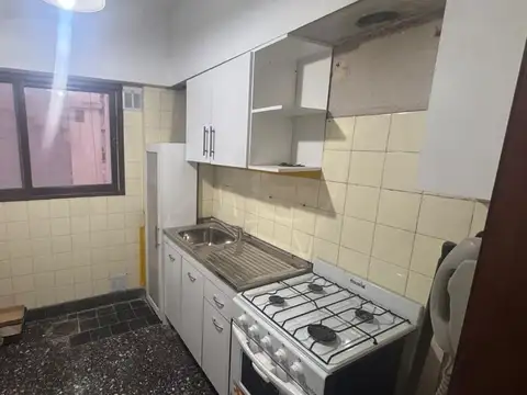 Tucumán 1000, Piso 4