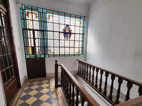 VENTA - Inmueble 6 amb c/ terraza, sin expensas - Flores